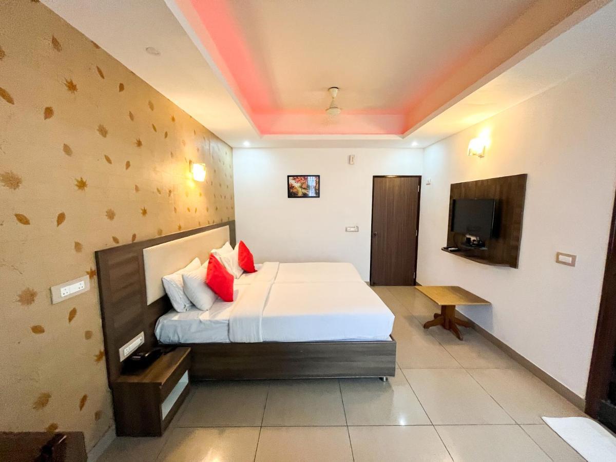 Victory Grand Attibele Exterior foto